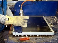 Recycling Worker and electronic waste recycling